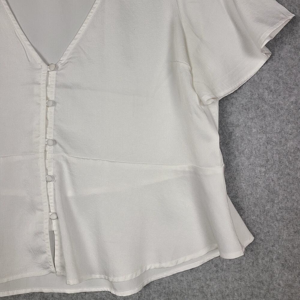 Express Cropped Peplum V-Neck Button Top - Medium- White Coquette Coastal Chic - Picture 3 of 7